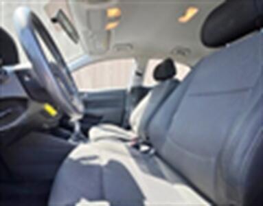 2019 Hyundai ACCENT SE   - Photo 5 - Manteca, CA 95337
