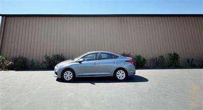 2019 Hyundai ACCENT SE   - Photo 10 - Manteca, CA 95337