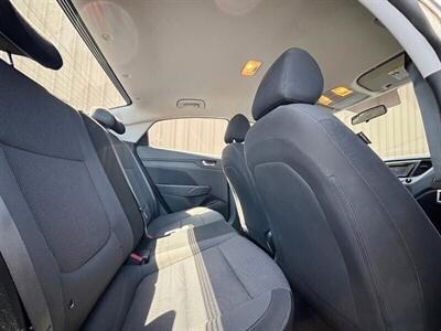 2019 Hyundai ACCENT SE   - Photo 9 - Manteca, CA 95337
