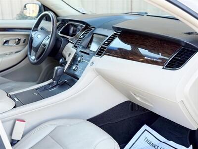 2015 Ford Taurus Limited   - Photo 8 - Manteca, CA 95337