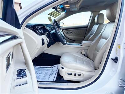 2015 Ford Taurus Limited   - Photo 2 - Manteca, CA 95337