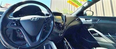2016 Hyundai VELOSTER Turbo   - Photo 6 - Manteca, CA 95337