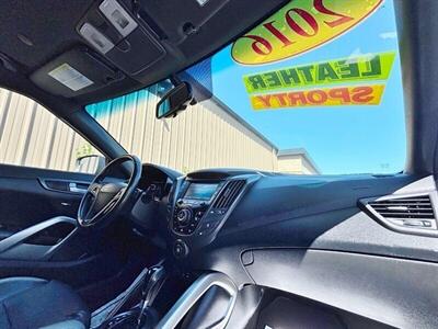 2016 Hyundai VELOSTER Turbo   - Photo 9 - Manteca, CA 95337