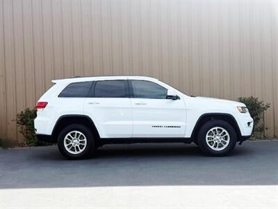 2018 Jeep Grand Cherokee Laredo   - Photo 2 - Manteca, CA 95337