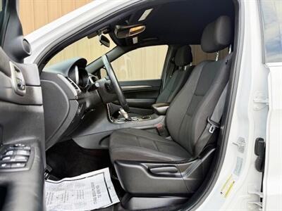 2018 Jeep Grand Cherokee Laredo   - Photo 6 - Manteca, CA 95337