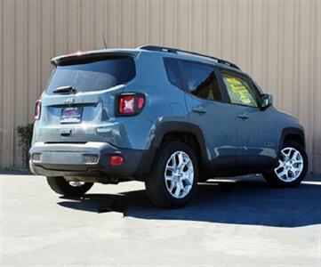 2018 Jeep Renegade Latitude - Photo 11 - Manteca, CA 95337