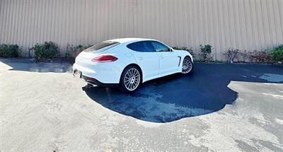 2016 Porsche Panamera Edition   - Photo 18 - Manteca, CA 95337
