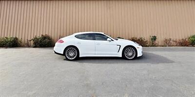 2016 Porsche Panamera Edition   - Photo 4 - Manteca, CA 95337