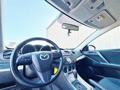 2010 Mazda Mazda3 i Touring   - Photo 6 - Manteca, CA 95337