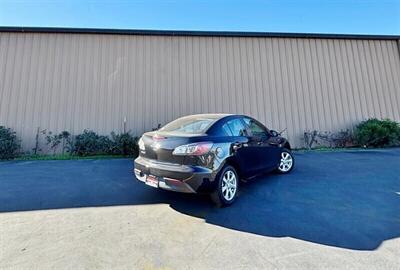 2010 Mazda Mazda3 i Touring   - Photo 17 - Manteca, CA 95337