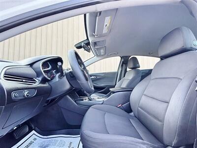 2018 Chevrolet Malibu LT   - Photo 6 - Manteca, CA 95337