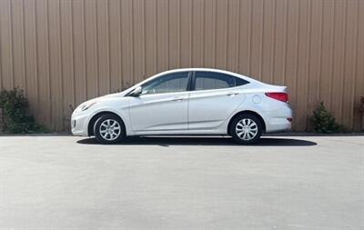 2014 Hyundai ACCENT GLS   - Photo 2 - Manteca, CA 95337