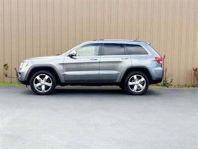 2012 Jeep Grand Cherokee Overland Summit - Photo 2 - Manteca, CA 95337