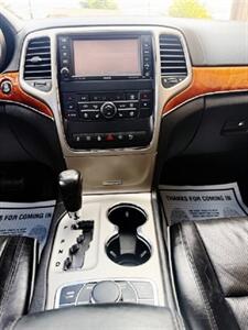 2012 Jeep Grand Cherokee Overland Summit - Photo 9 - Manteca, CA 95337