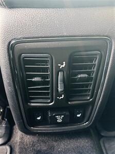 2012 Jeep Grand Cherokee Overland Summit - Photo 13 - Manteca, CA 95337
