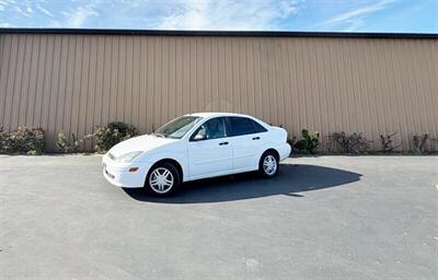 2003 Ford Focus SE   - Photo 2 - Manteca, CA 95337