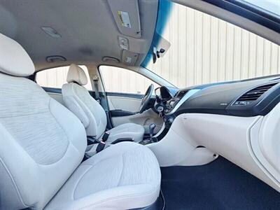 2017 Hyundai ACCENT SE   - Photo 10 - Manteca, CA 95337