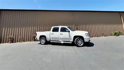 2011 GMC Sierra 1500 Denali   - Photo 2 - Manteca, CA 95337