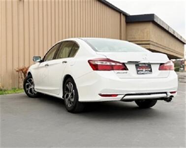 2017 Honda Accord LX - Photo 12 - Manteca, CA 95337