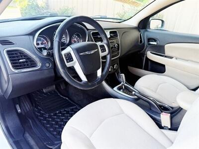 2014 Chrysler 200 Touring - Photo 3 - Manteca, CA 95337
