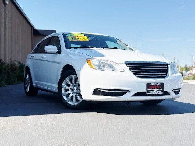2014 Chrysler 200 Touring  