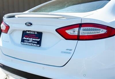 2016 Ford Fusion SE - Photo 12 - Manteca, CA 95337