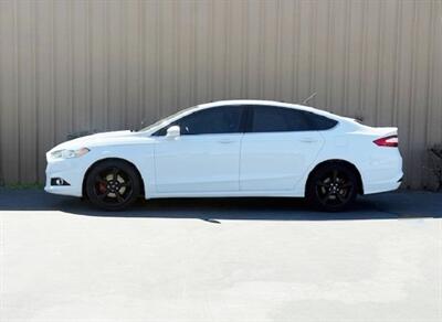 2016 Ford Fusion SE - Photo 2 - Manteca, CA 95337