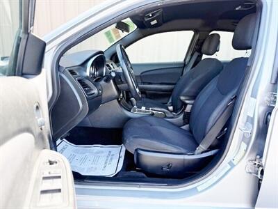 2013 Chrysler 200 Touring   - Photo 7 - Manteca, CA 95337