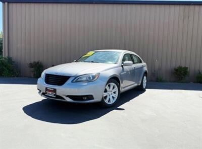 2013 Chrysler 200 Touring   - Photo 12 - Manteca, CA 95337