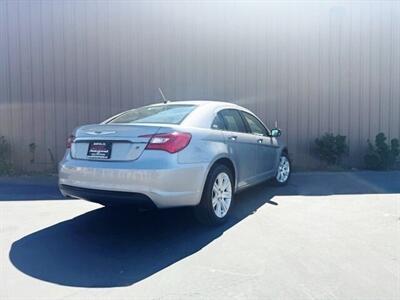 2013 Chrysler 200 Touring   - Photo 13 - Manteca, CA 95337