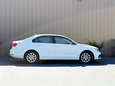 2015 Volkswagen Jetta SE   - Photo 13 - Manteca, CA 95337