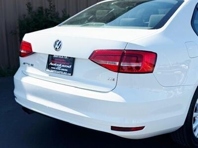 2015 Volkswagen Jetta SE   - Photo 11 - Manteca, CA 95337