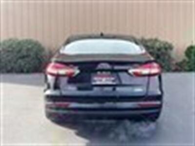 2017 Ford Fusion SE   - Photo 14 - Manteca, CA 95337