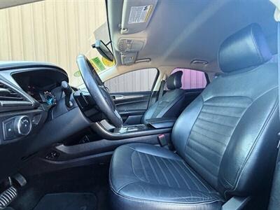 2017 Ford Fusion SE   - Photo 7 - Manteca, CA 95337