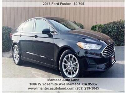 2017 Ford Fusion SE   - Photo 4 - Manteca, CA 95337