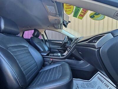 2017 Ford Fusion SE   - Photo 10 - Manteca, CA 95337