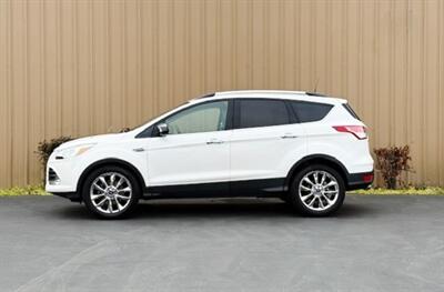 2016 Ford Escape SE   - Photo 2 - Manteca, CA 95337