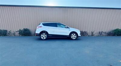 2014 Ford Escape SE   - Photo 3 - Manteca, CA 95337