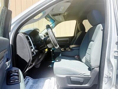 2017 RAM 1500 SLT   - Photo 3 - Manteca, CA 95337