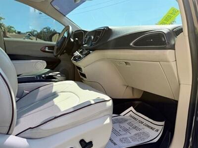 2020 Chrysler Pacifica Limited - Photo 9 - Manteca, CA 95337