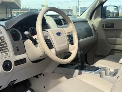 2010 Ford Escape XLT - Photo 5 - Manteca, CA 95337
