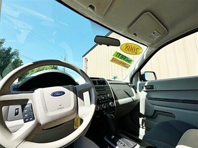 2008 Ford Escape XLS   - Photo 4 - Manteca, CA 95337