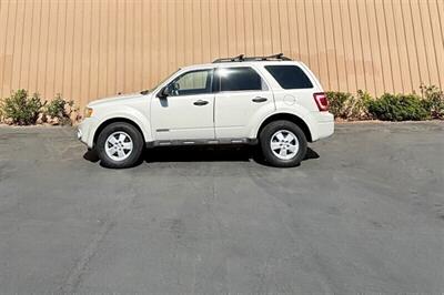 2008 Ford Escape XLS   - Photo 2 - Manteca, CA 95337