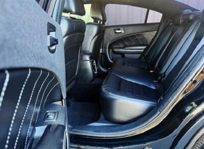 2013 Dodge Charger R/T Plus   - Photo 5 - Manteca, CA 95337