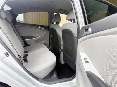 2012 Hyundai ACCENT GLS - Photo 5 - Manteca, CA 95337