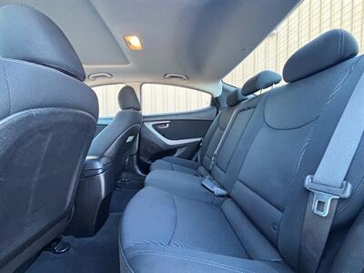 2015 Hyundai ELANTRA SE   - Photo 9 - Manteca, CA 95337