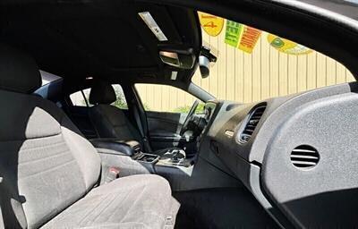 2014 Dodge Charger SXT   - Photo 8 - Manteca, CA 95337