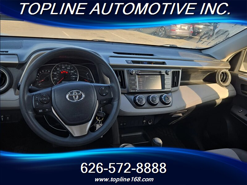2014 Toyota RAV4 LE  