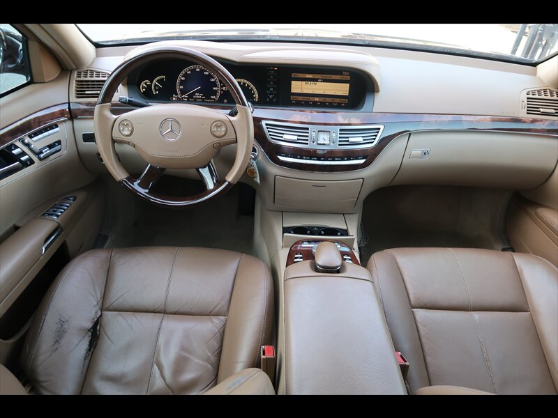 2007 Mercedes-Benz S 550  