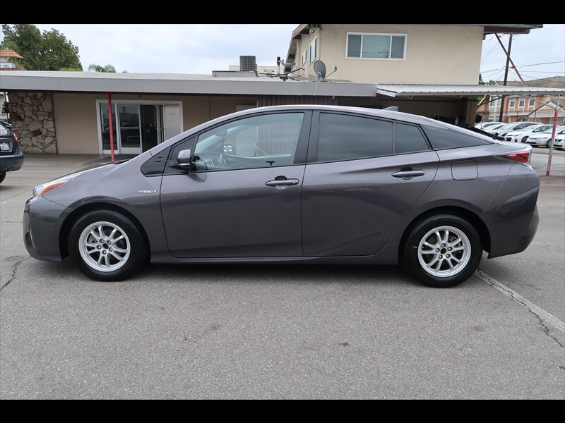 2016 Toyota Prius Four  
